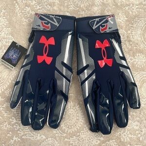 Brand New Under Armour Limited Edition Blue USA Eagle Glue Grip Football Gloves